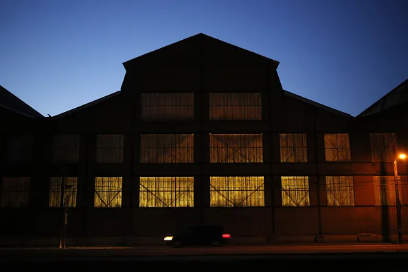 Tariffs keep the lights off.
