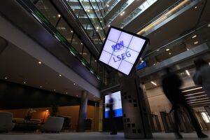 Inside The London Stock Exchange As European Stocks Rise After SVB-Led Rout