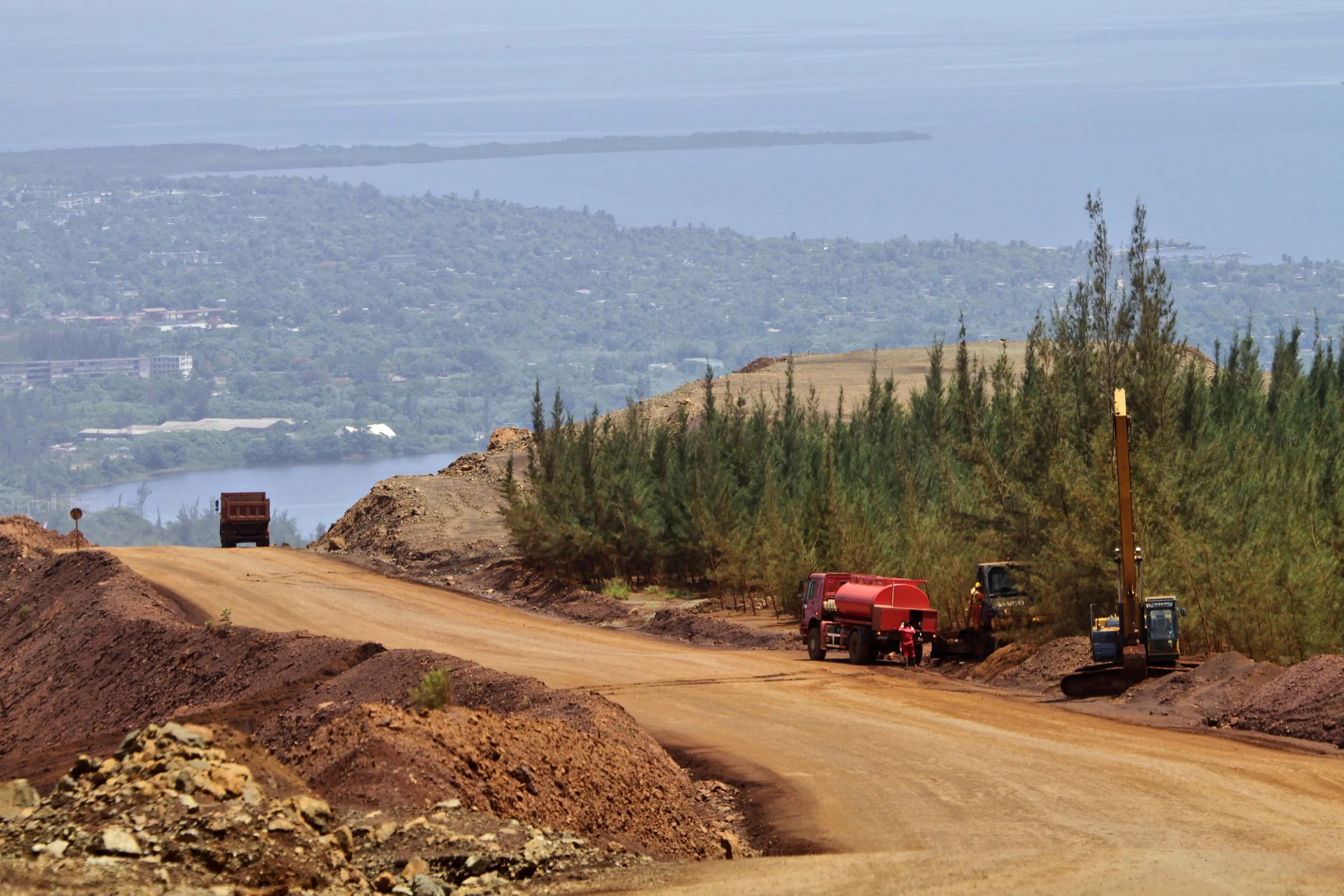 Consortium Challenges Sherritt Board with C$0.12 Recapitalization Bid