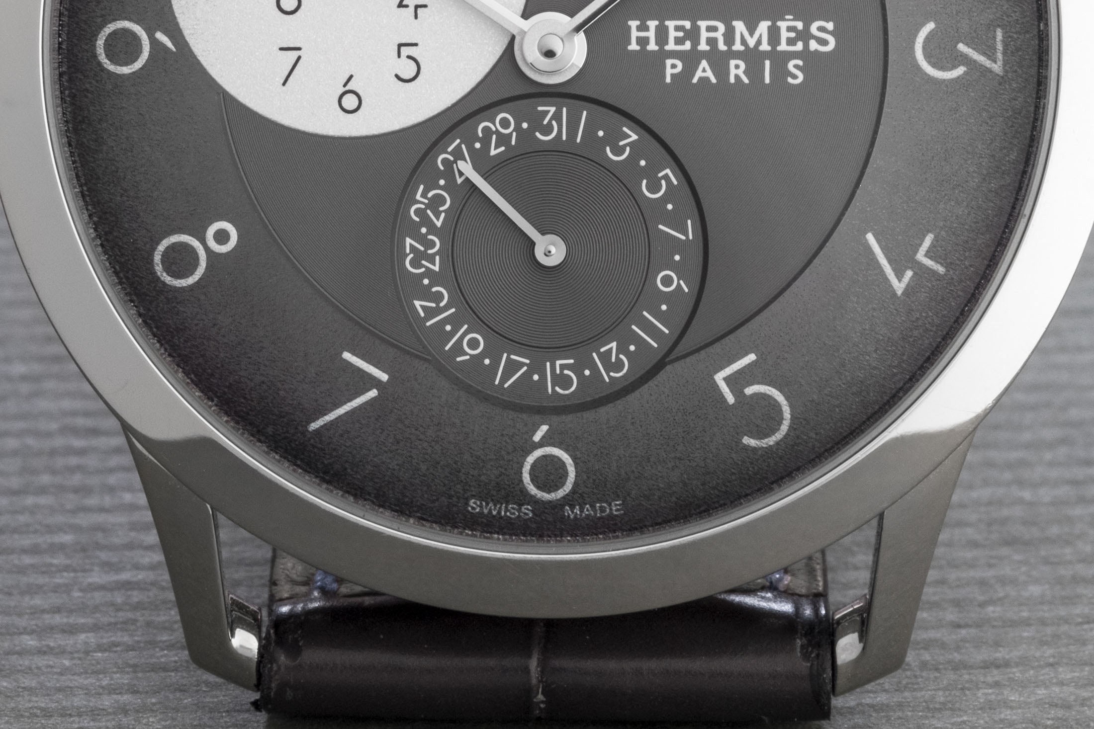 New Hermes Slim d Hermes GMT Watch Review Bloomberg