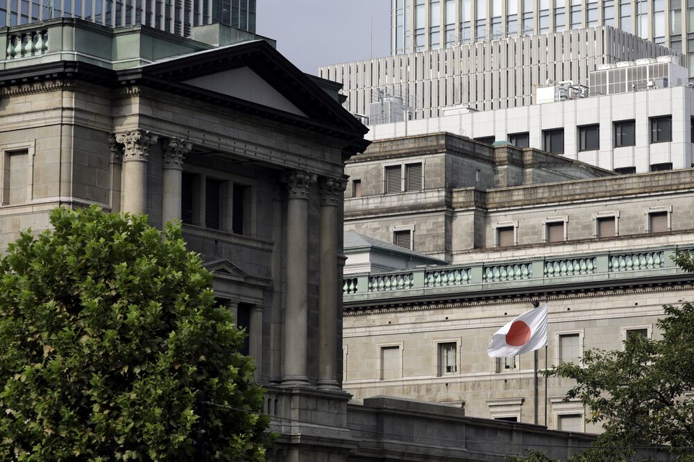 日銀が21年度成長率予想を上方修正 海外けん引 金融政策は維持 Bloomberg