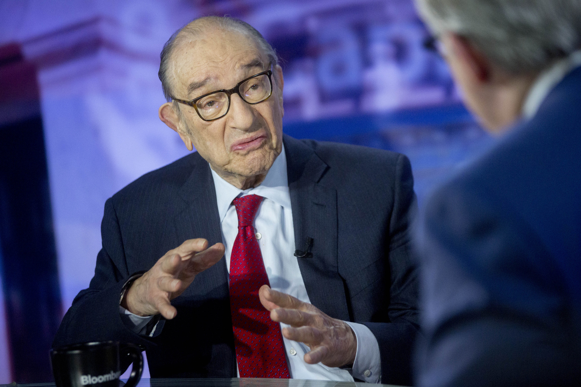 Greenspan Throws Cold Water on Economic Case for GOP's Tax Plan Bloomberg