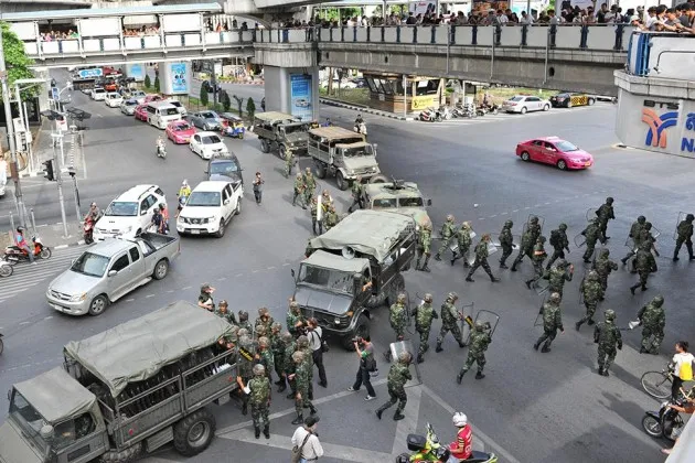 Thai soldiers at the city center on in Bangkok.