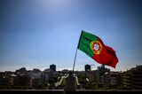 Portugal’s Outlook Raised to Positive by S&P on Falling Debt