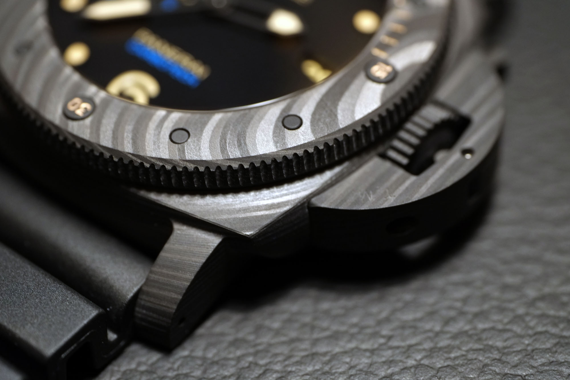 Panerai Makes 19 500 Watch From a New Carbon Fiber Composite