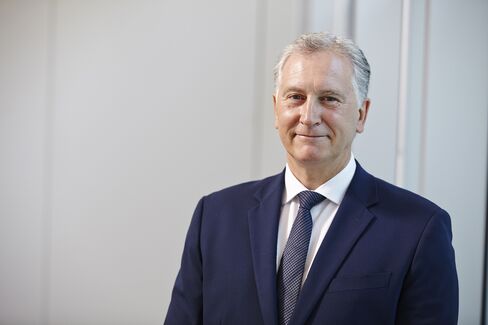Michael Sharp