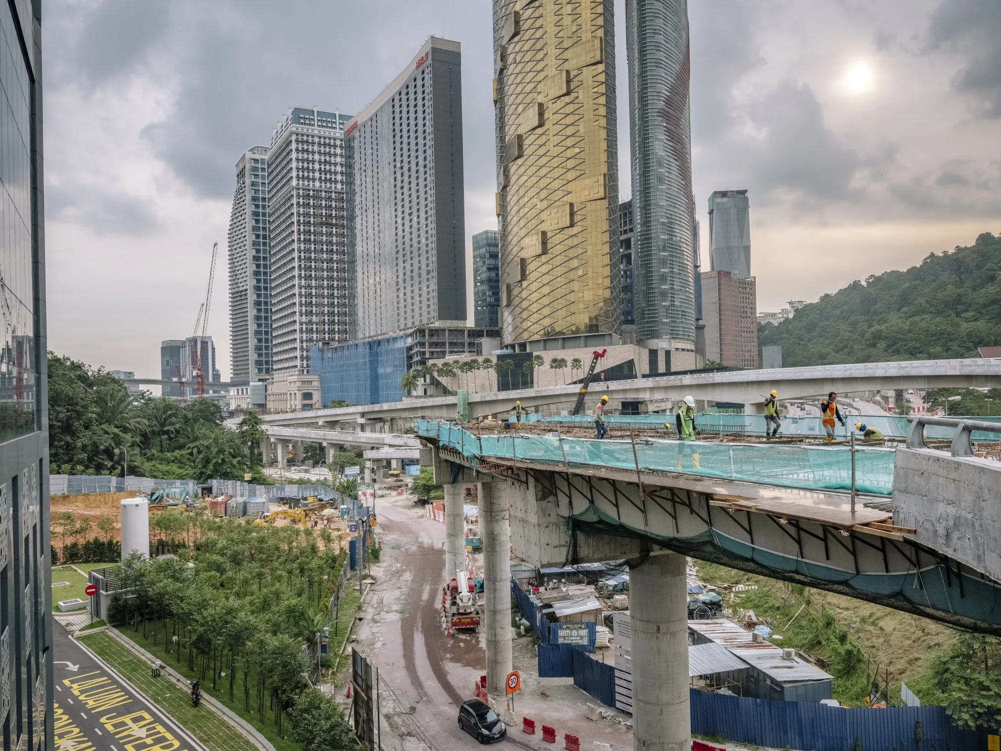 General Economy ahead of GDP and Rate Decision