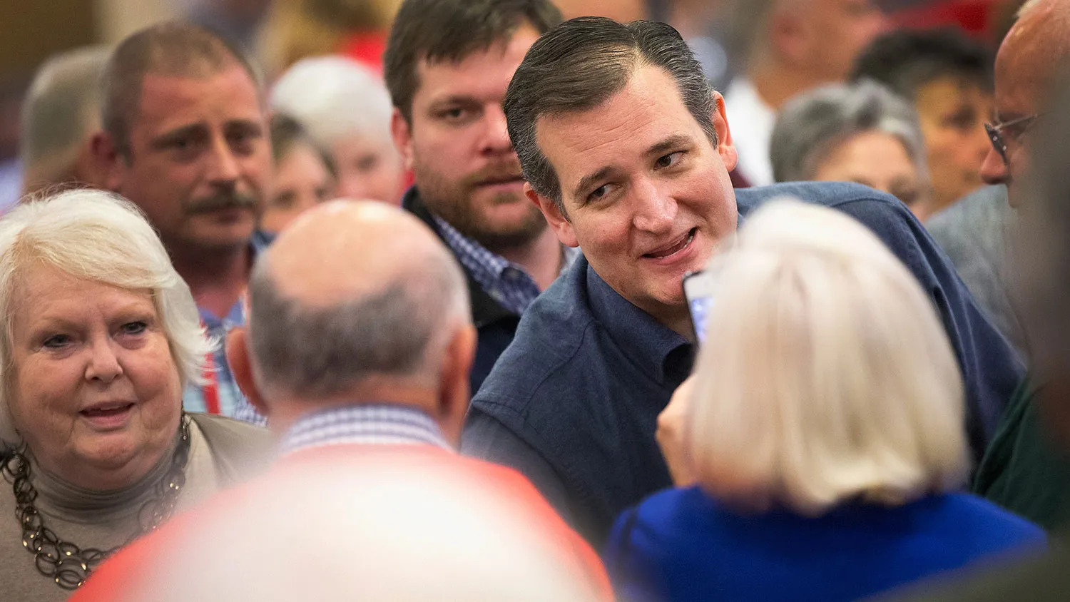 Republican presidential candidate Ted Cruz greets guests after arriving for a speech at the 2016 South Carolina Tea Party Coalition Convention on Jan. 16, 2016, in Myrtle Beach, South Carolina.
