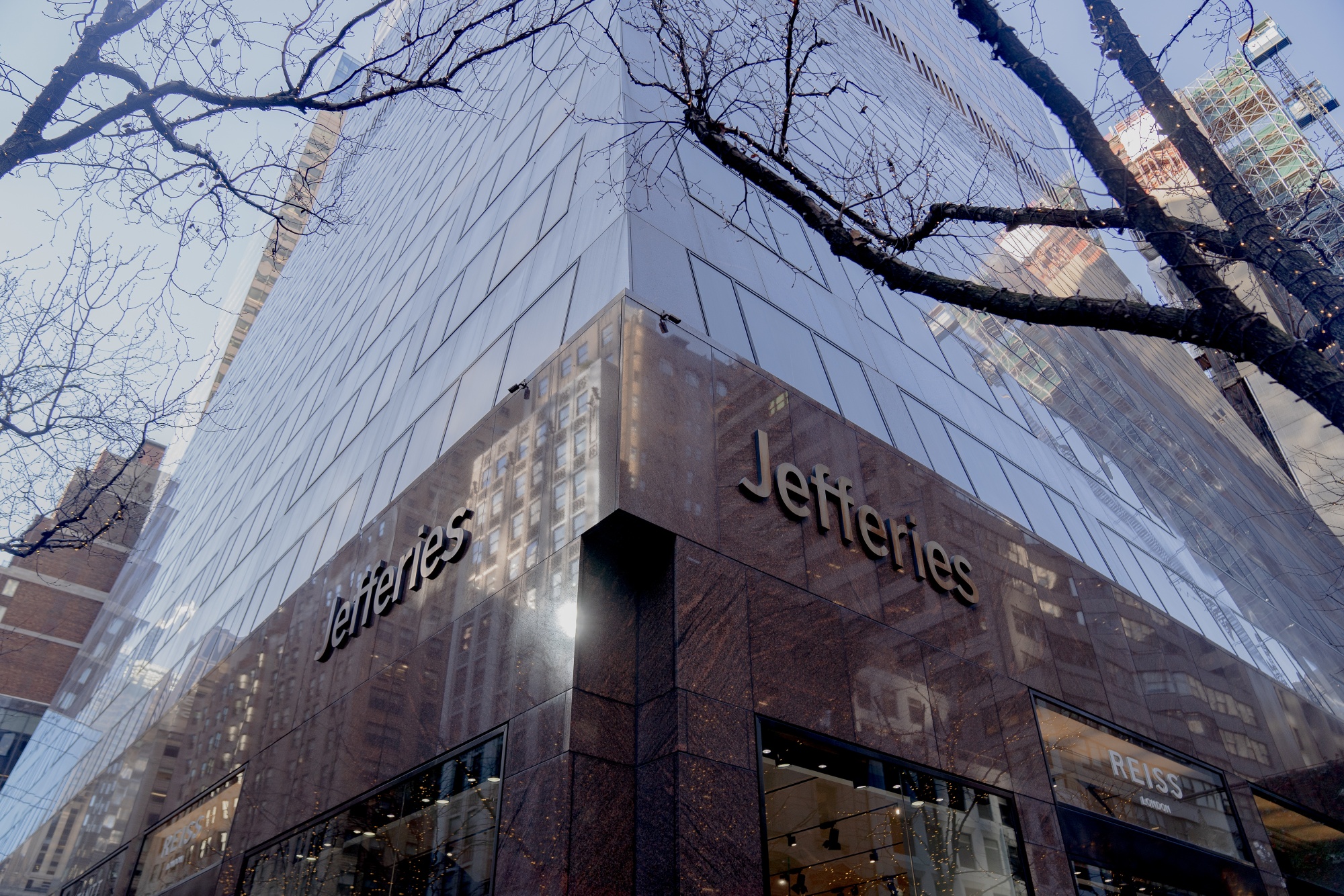 Jefferies (JEF) Expects 80 Million Fine in Wall Street Texting Probe