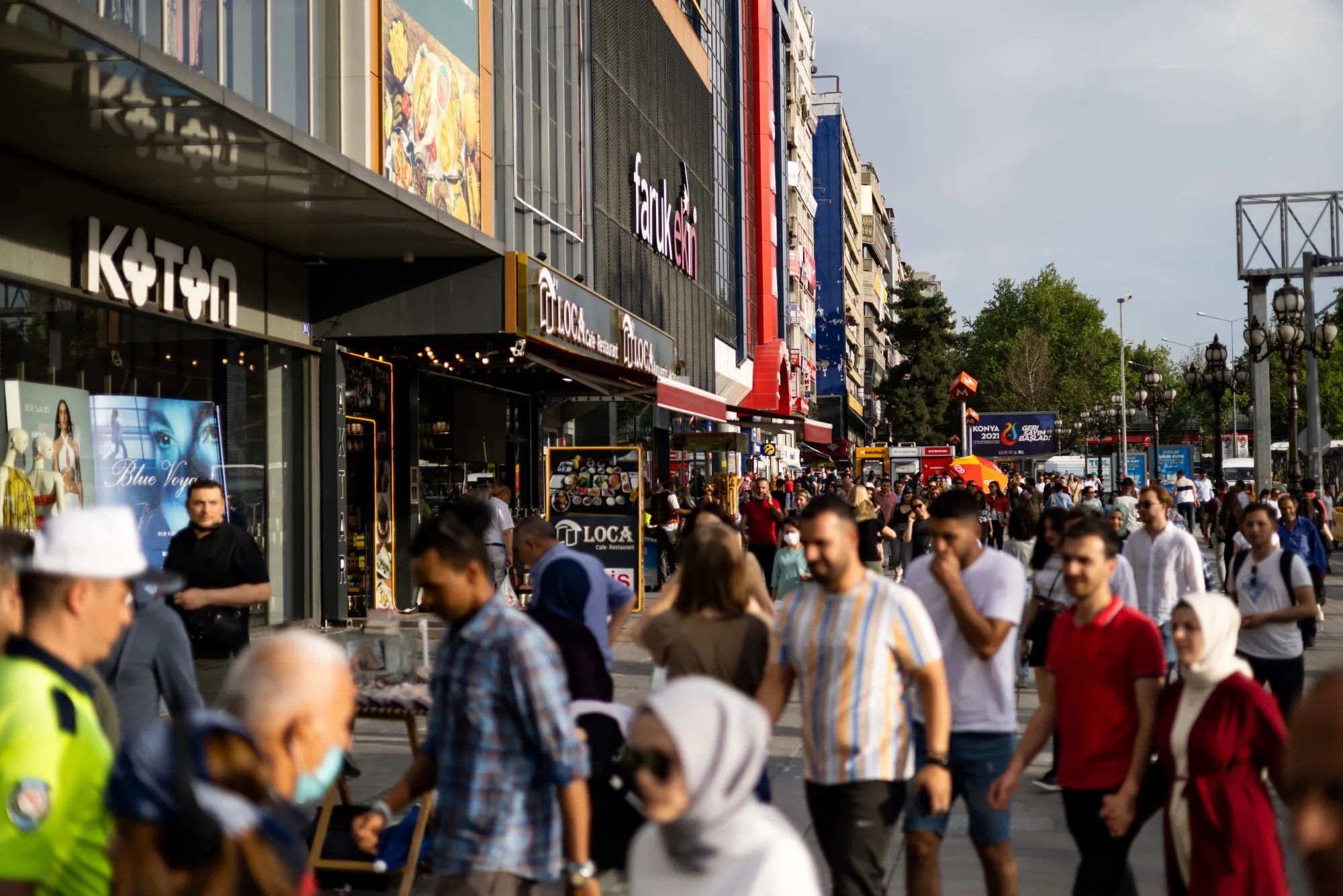 Household consumption, a major contributor to growth, rose 22.5% from a year earlier.&nbsp;