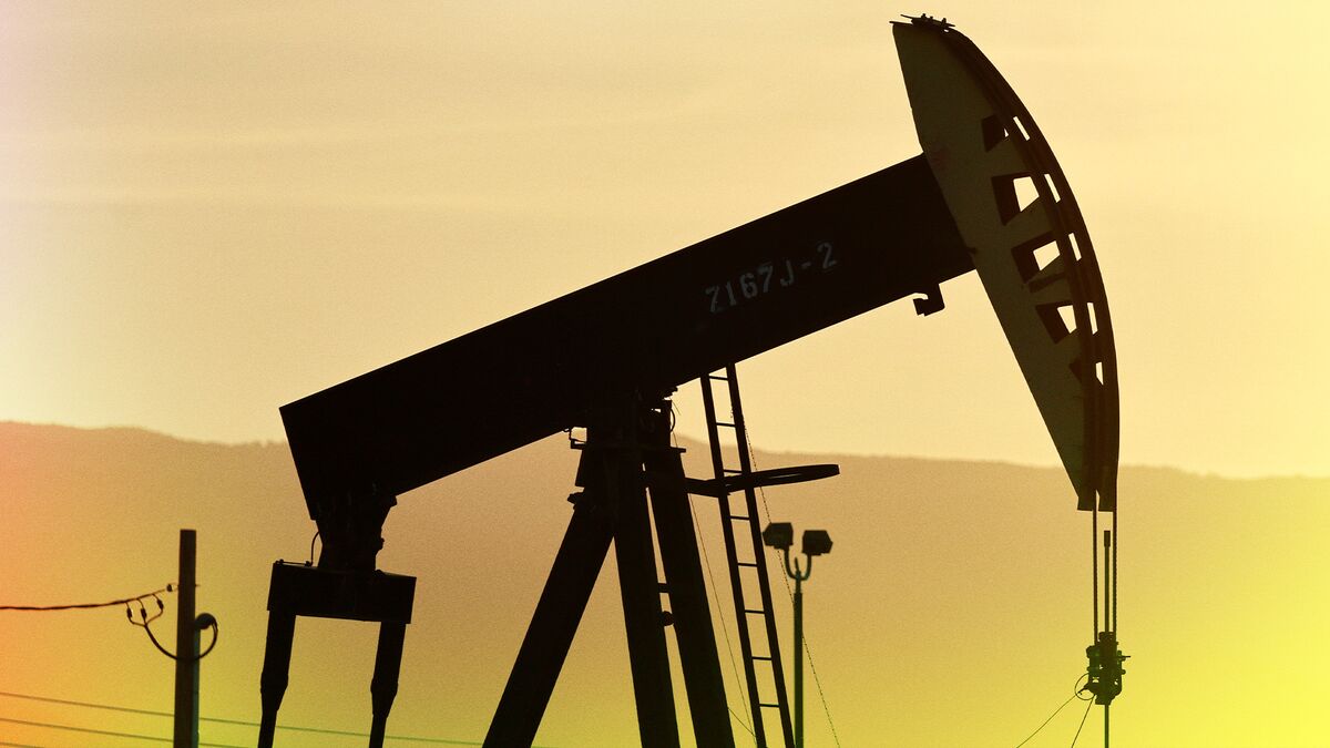 Why Oil's Future Is So Unpredictable