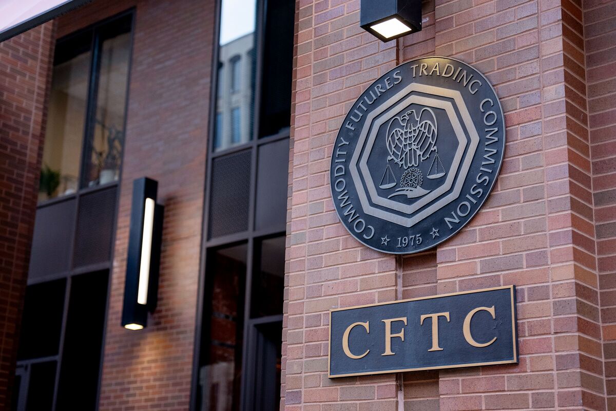 bloomberg.com - Mia Gindis - CFTC Aims to Publish Commitments of Traders Report Twice Weekly