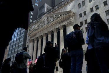 US Stocks Slump As Rising Oil Obscures Path For Interest Rates