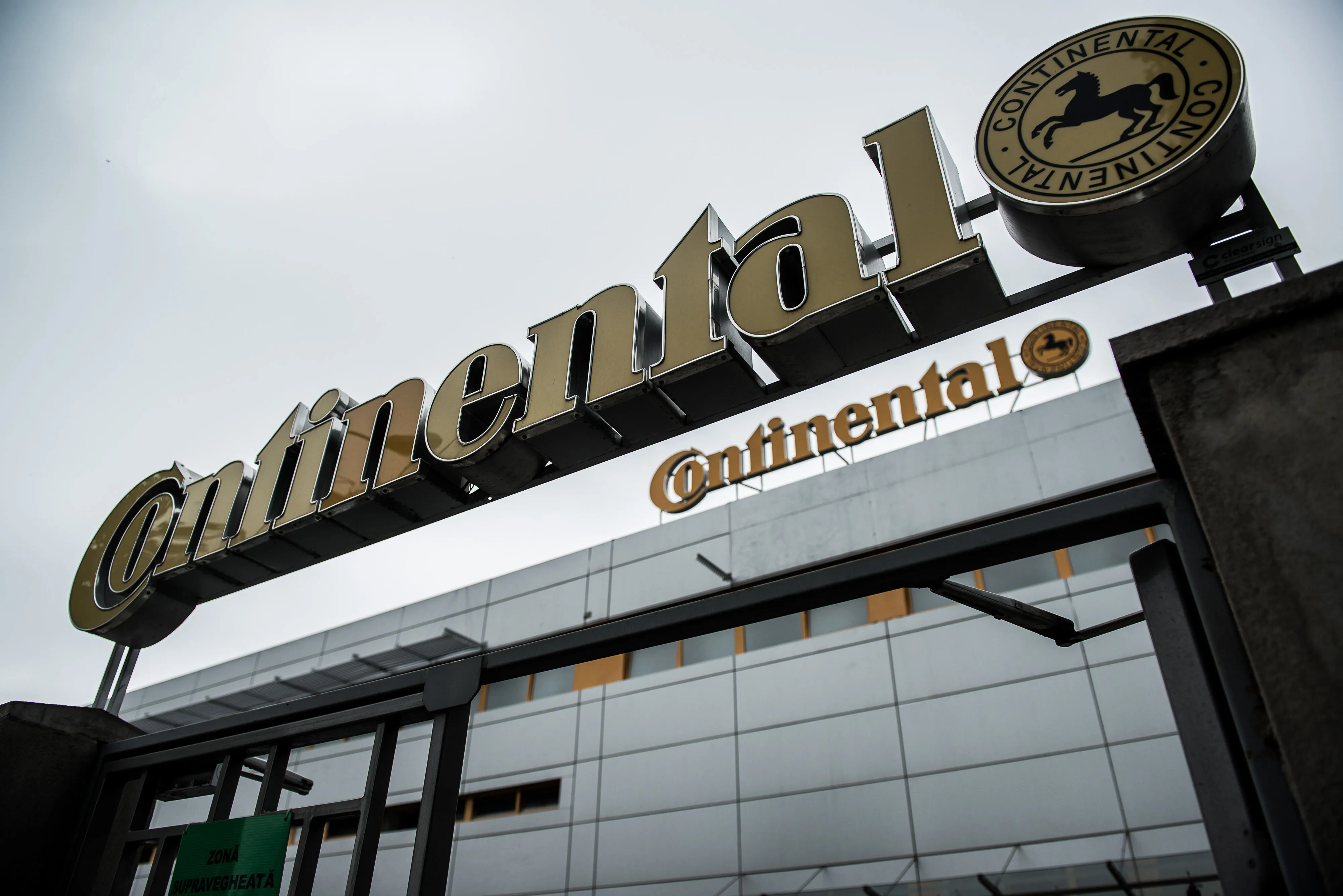 Continental will ContiTech-Geschäft verkaufen - Aktie steigt 3% - Bloomberg