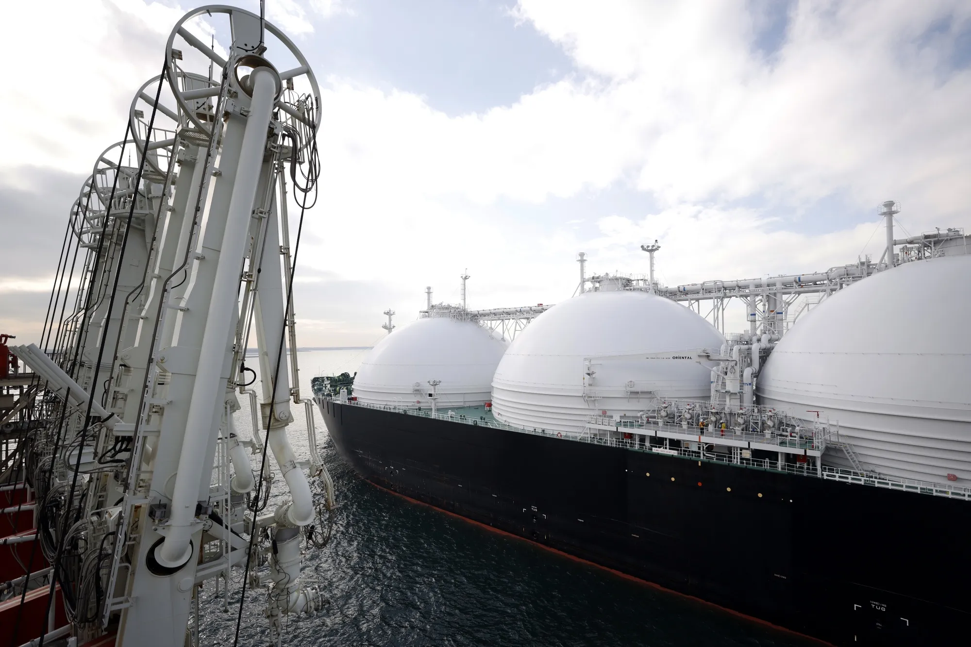 Germany and the Czech Republic are asking the bloc to set up a working group to identify ways to phase out remaining Russian gas supplies.