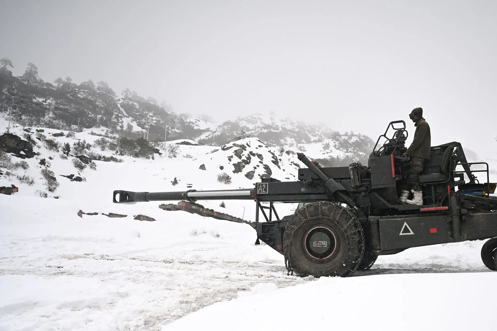 An Indian army soldier on a Bofors gun at an&nbsp;army camp in Arunachal Pradesh, India.&nbsp;