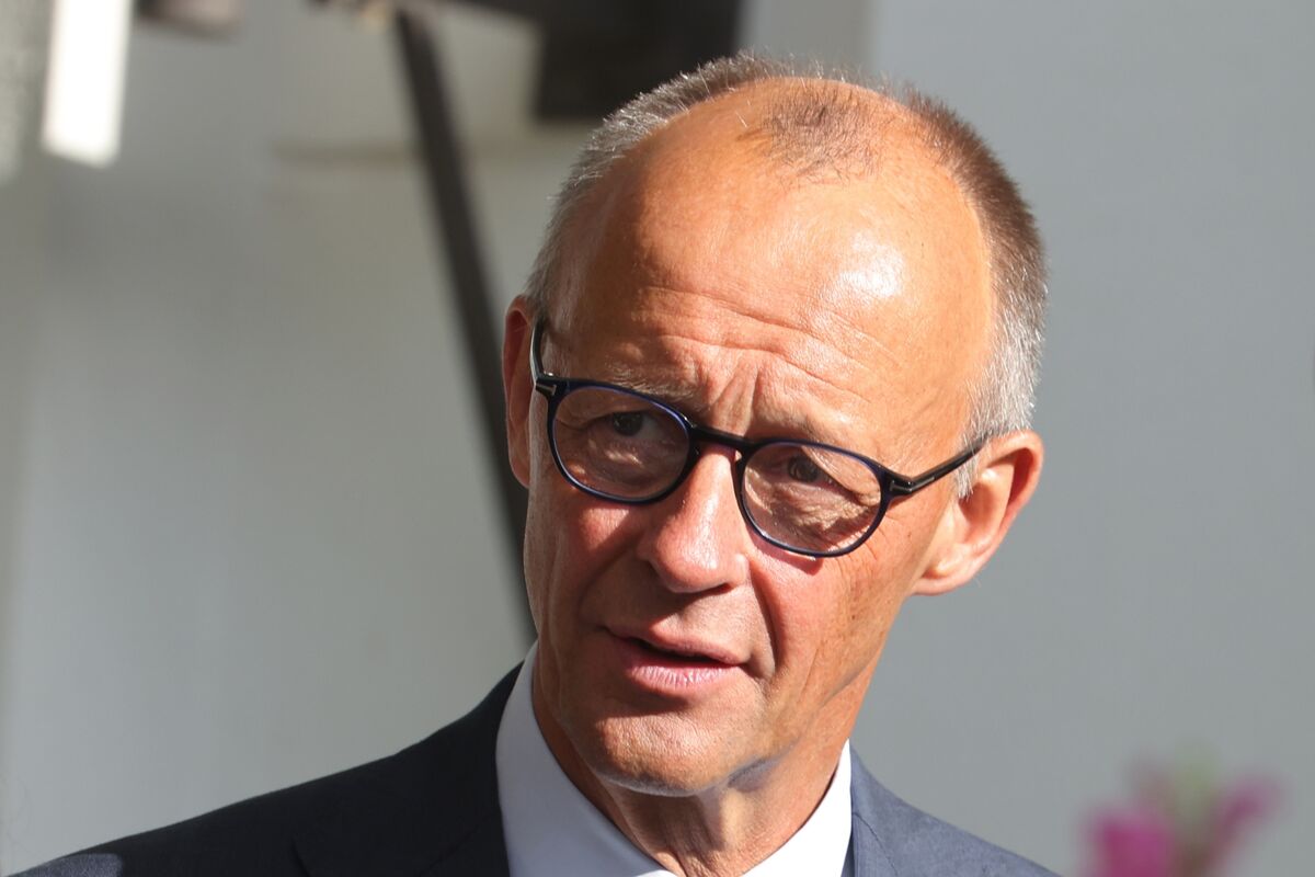 Merz Signals Germany to Adopt Tougher Stance on Trade With China