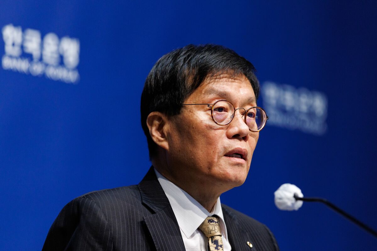 
                            BOK’s Rhee Delays Trip to Warn on Won as Middle East Fears Weigh