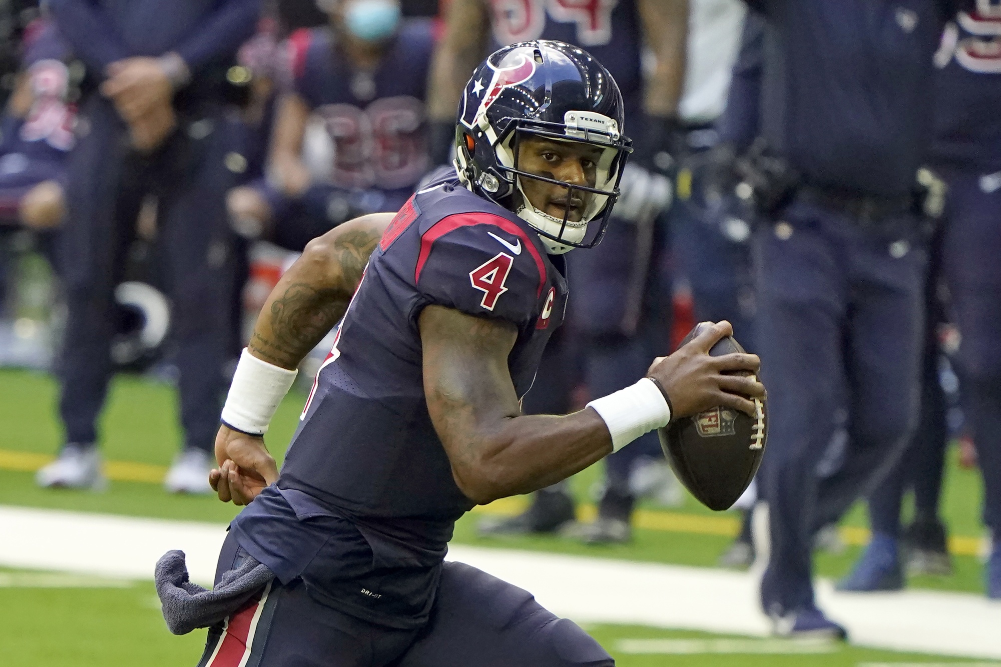 Deshaun Watson trade: Quarterback headed to Cleveland Browns with record  deal