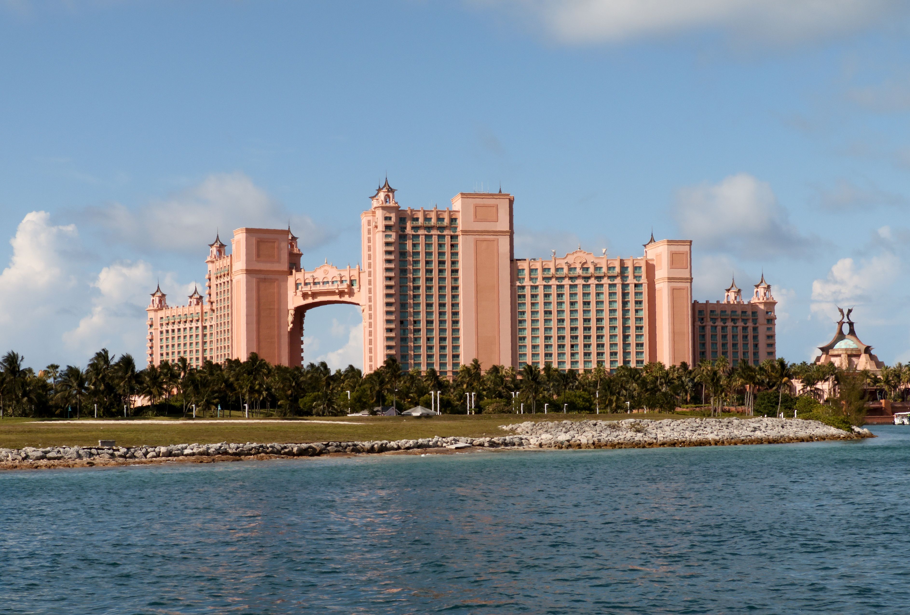 Brookfield (BN) Mulls $2.5 Billion Sale of Atlantis Paradise