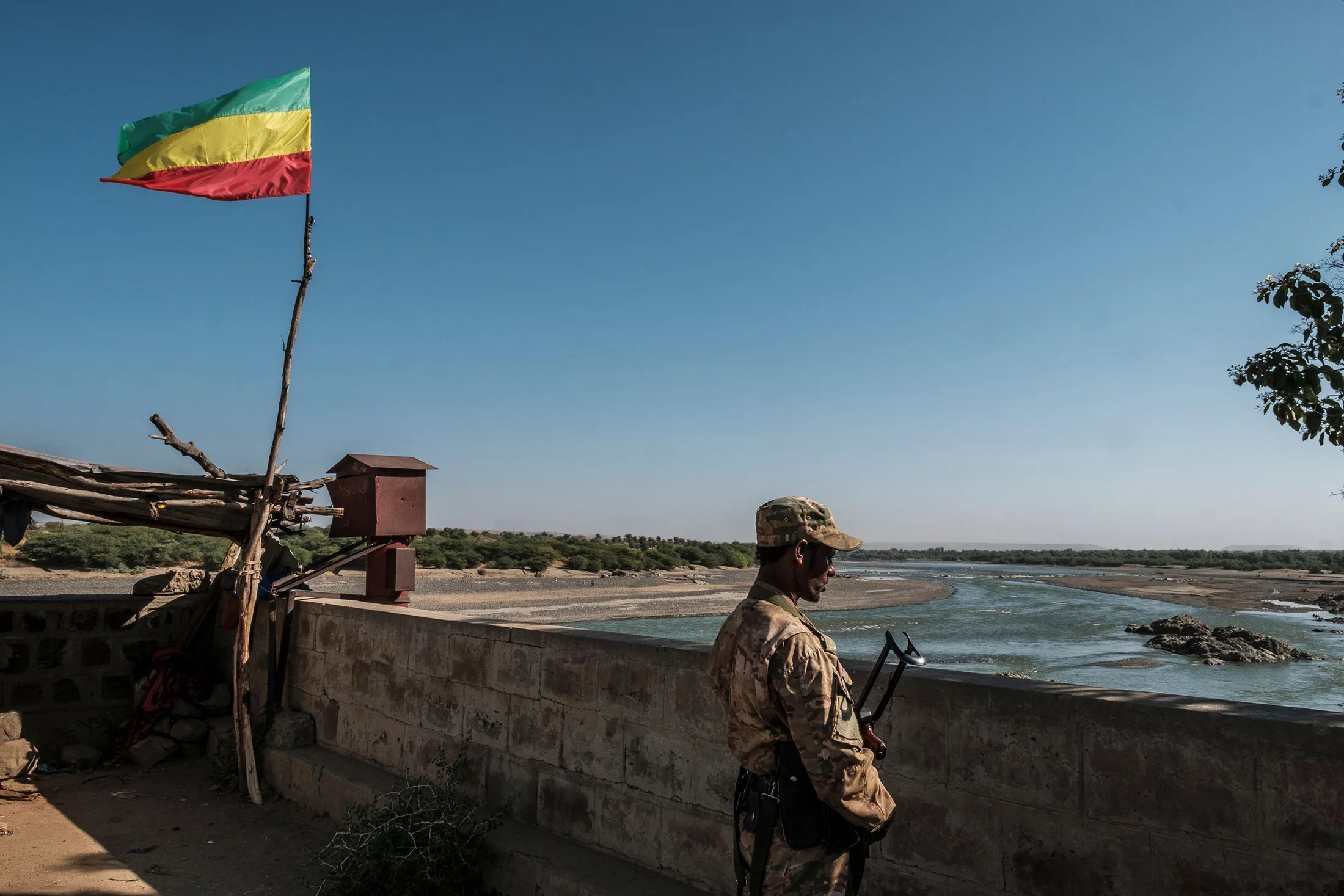 A member of the Amhara Special Forces watches on at the border crossing with Eritrea&nbsp;in Humera, Ethiopia.