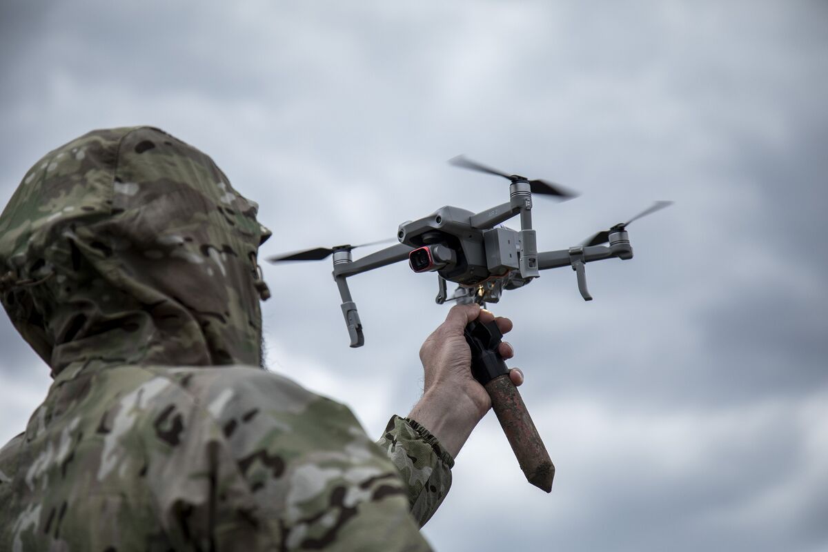 Killer Drones Play Explosive Role in Russia-Ukraine Conflict - Bloomberg