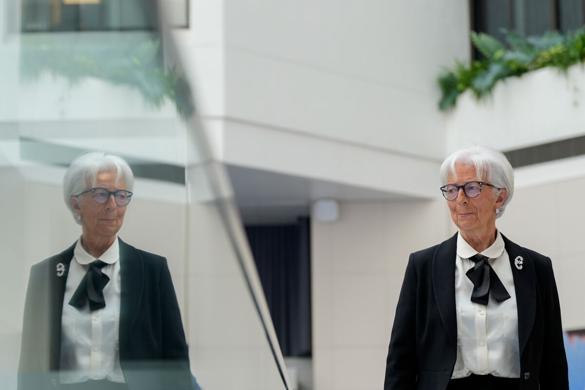 Lagarde Says Tariffs Likely More Disinflationary Than Inflationary