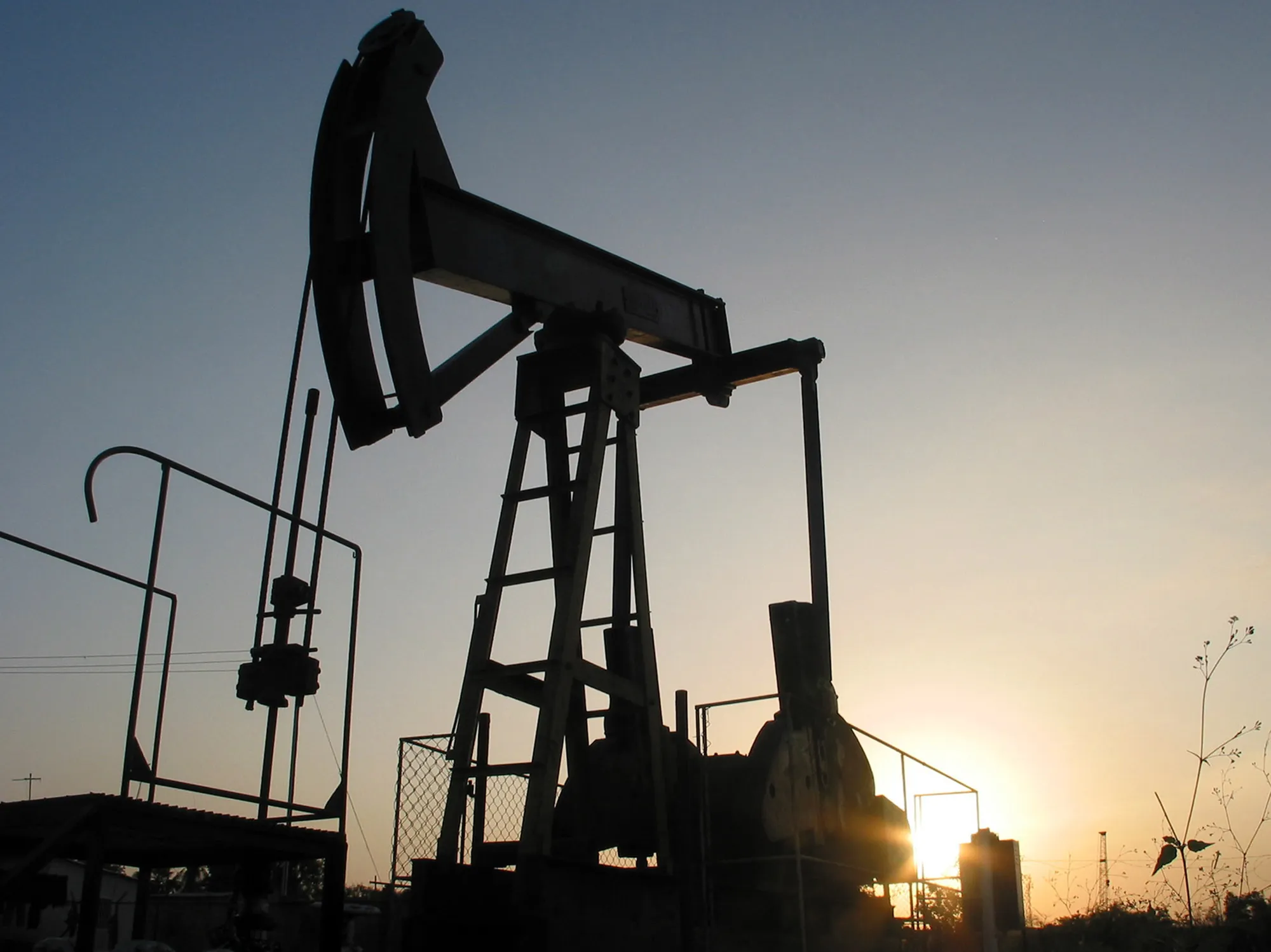 An idled oil pumping unit in Cabimas,Venezuela.