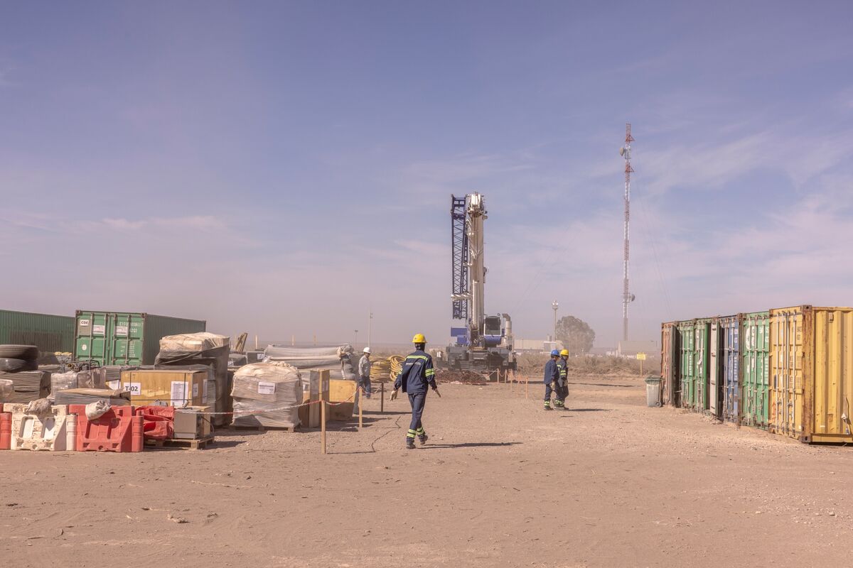 Eni and Adnoc Investment Arm XRG Buy into Argentine LNG Project