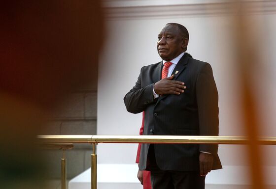 Ramaphosa Faces Uphill Battle to Trim South Africa’s Wage Bill
