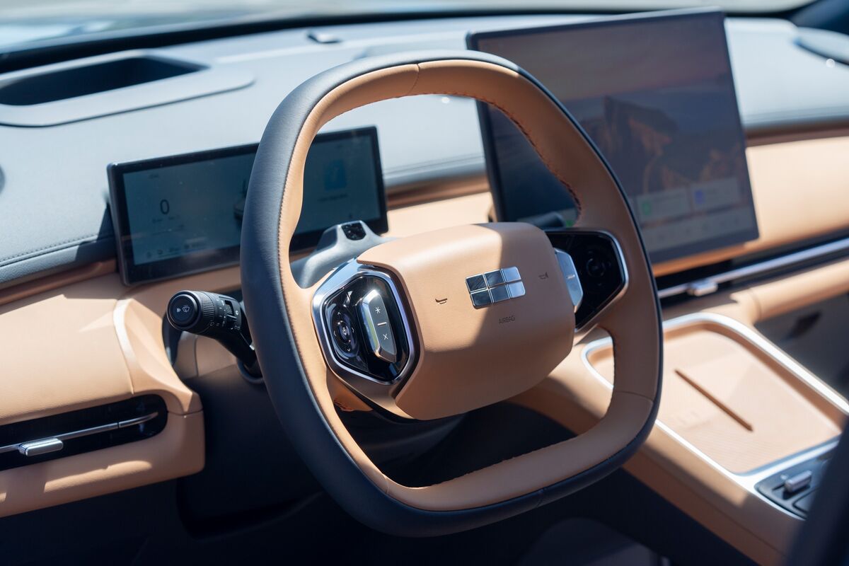 bloomberg.com - Geely Auto Profit Climbs as Exports Counter Weak China Demand