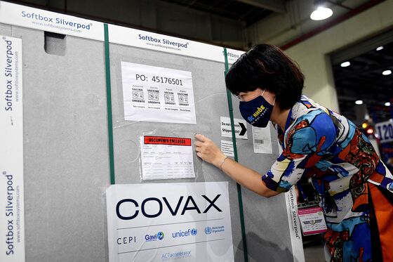 Vietnam to Have 125 Million Virus Vaccine Doses This Year