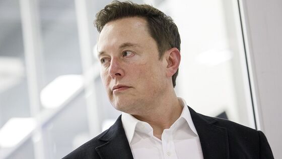 Musk Swayed Wall Street by Pitching His Vision for Twitter