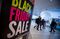 Shoppers Inside The Menlo Park Mall On Black Friday