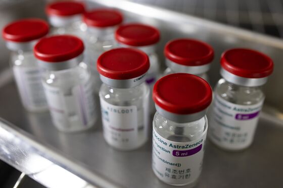 Astra to Seek U.S. Vaccine Clearance After Missing Target