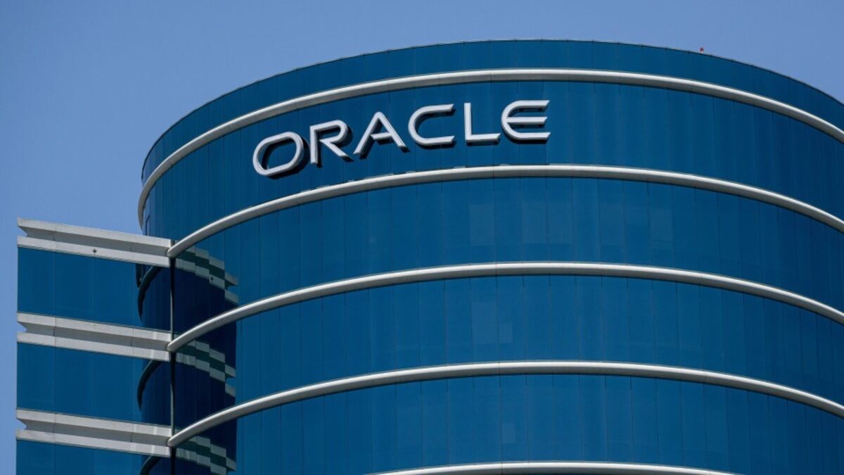 Blue Owl Won’t Back $10 Billion Oracle Data Center Deal: FT Blue Owl Won’t Back $10 Billion Oracle Data Center Deal: FT