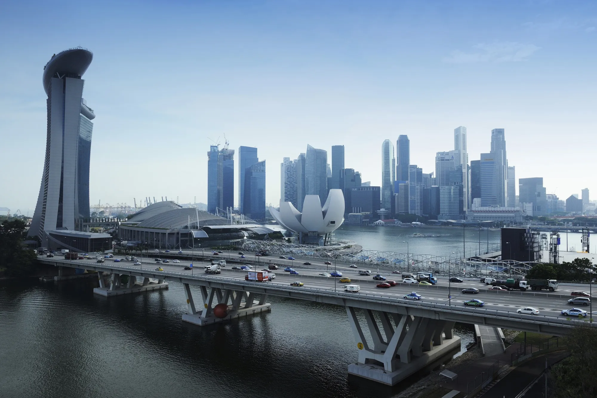 Singapore Cuts 2011 Growth Range as Global Risks Threaten Asia