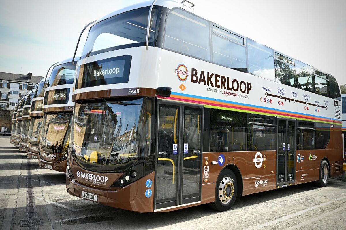 London Experiments With Bus Rapid Transit On TfL's 'Superloop' Routes