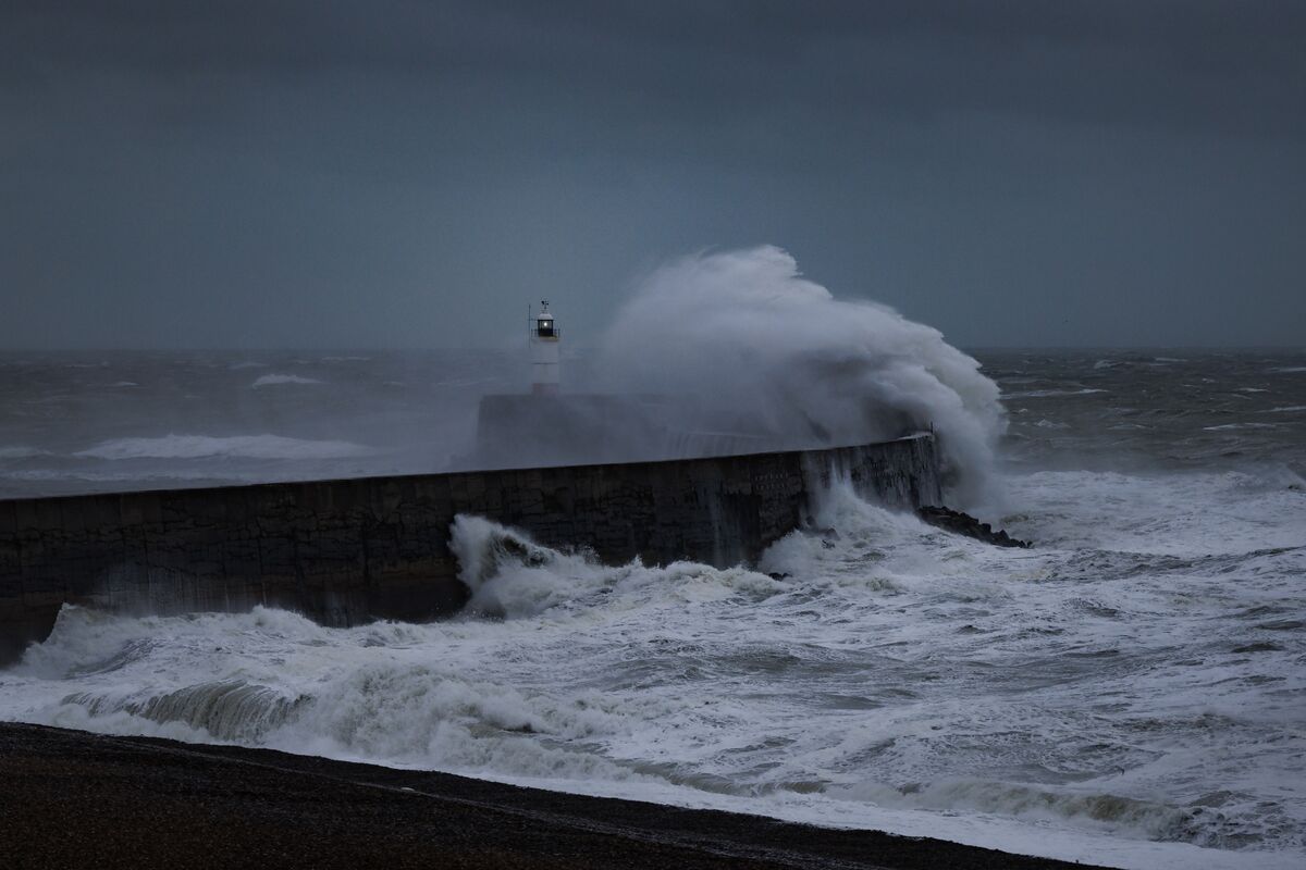 Storm Darragh Causes Fatalities and Widespread Disruption