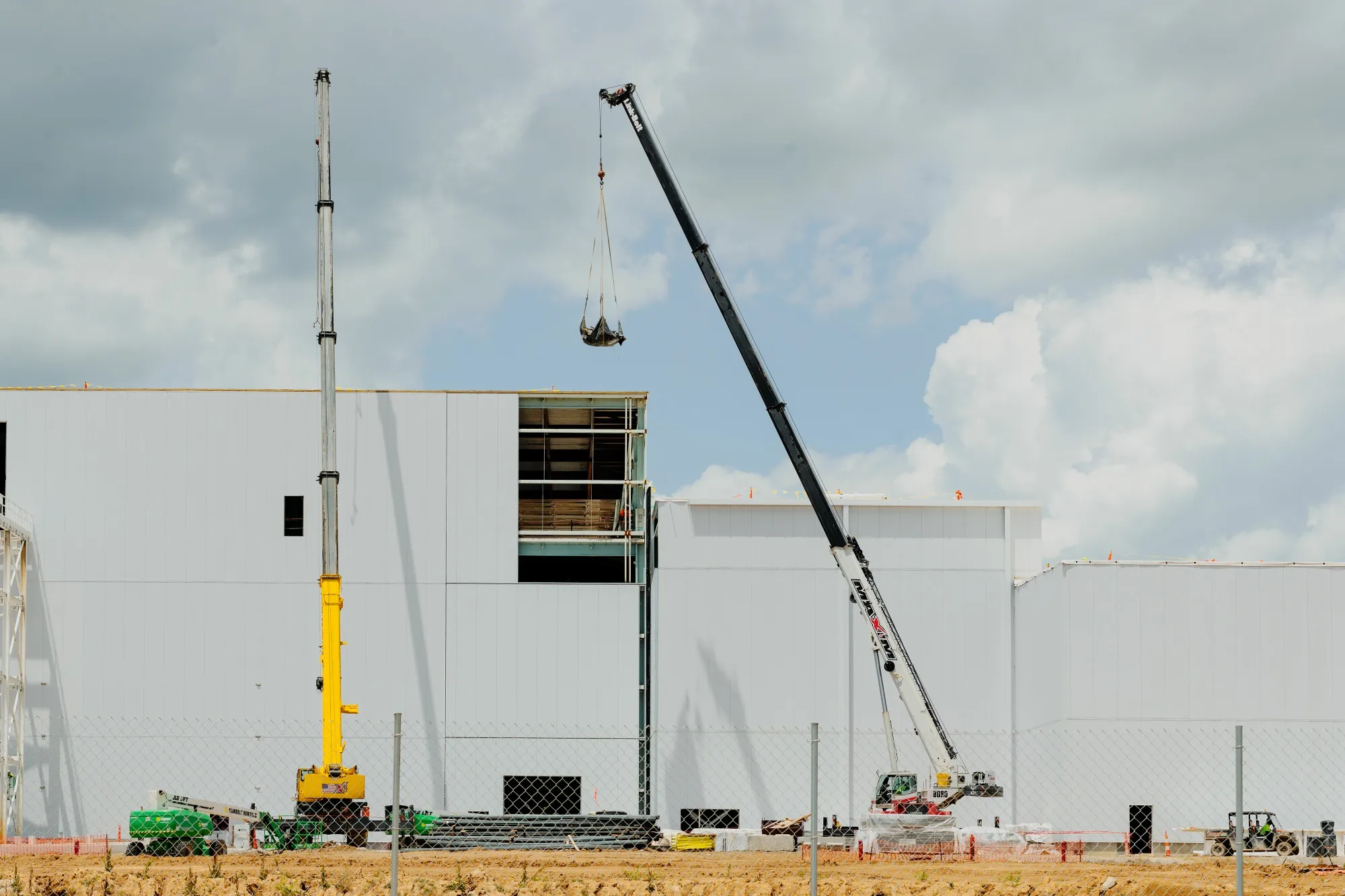 More than $70 billion&nbsp;worth of North American projects have been announced in the electric vehicle and battery supply chain.