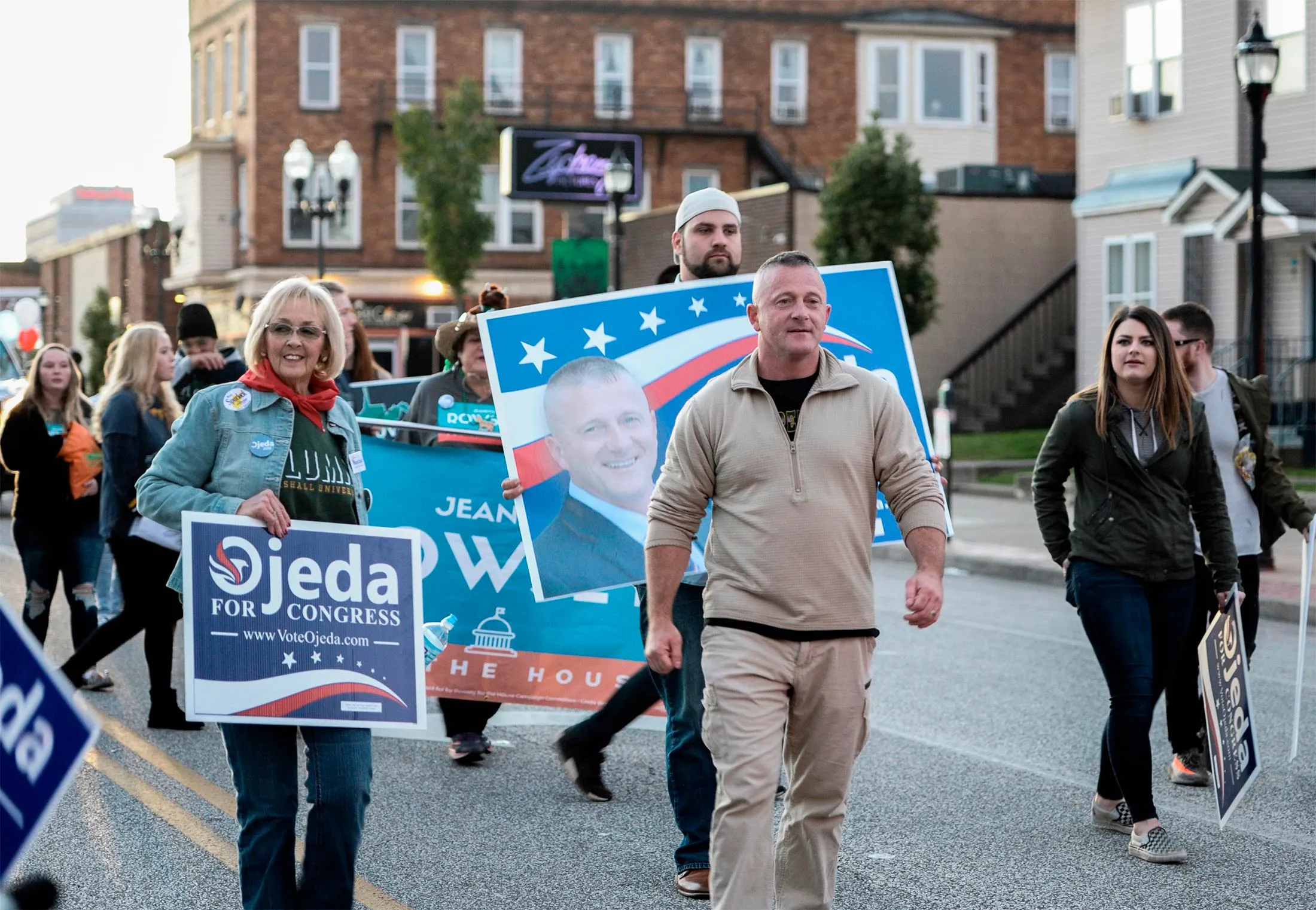 Richard Ojeda, center,&nbsp;marches in a homecoming parade in Huntington, West Virginia, Oct. 18.