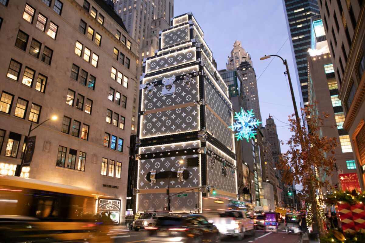 Can Crypto Bros Save Luxury in 2025? - Bloomberg