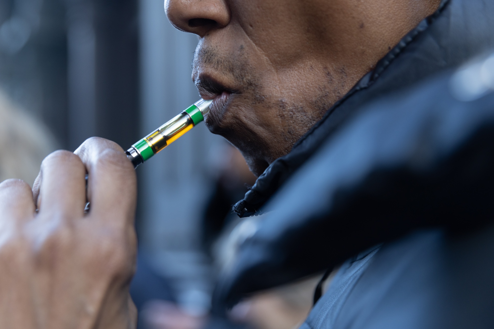 Fake Vapes, Counterfeit Cannabis Products Threaten New York Legal Weed -  Bloomberg