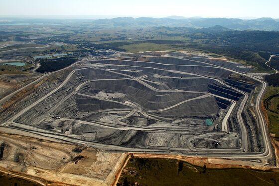 Australia Fast-Tracks a $1 Billion Coal Mine