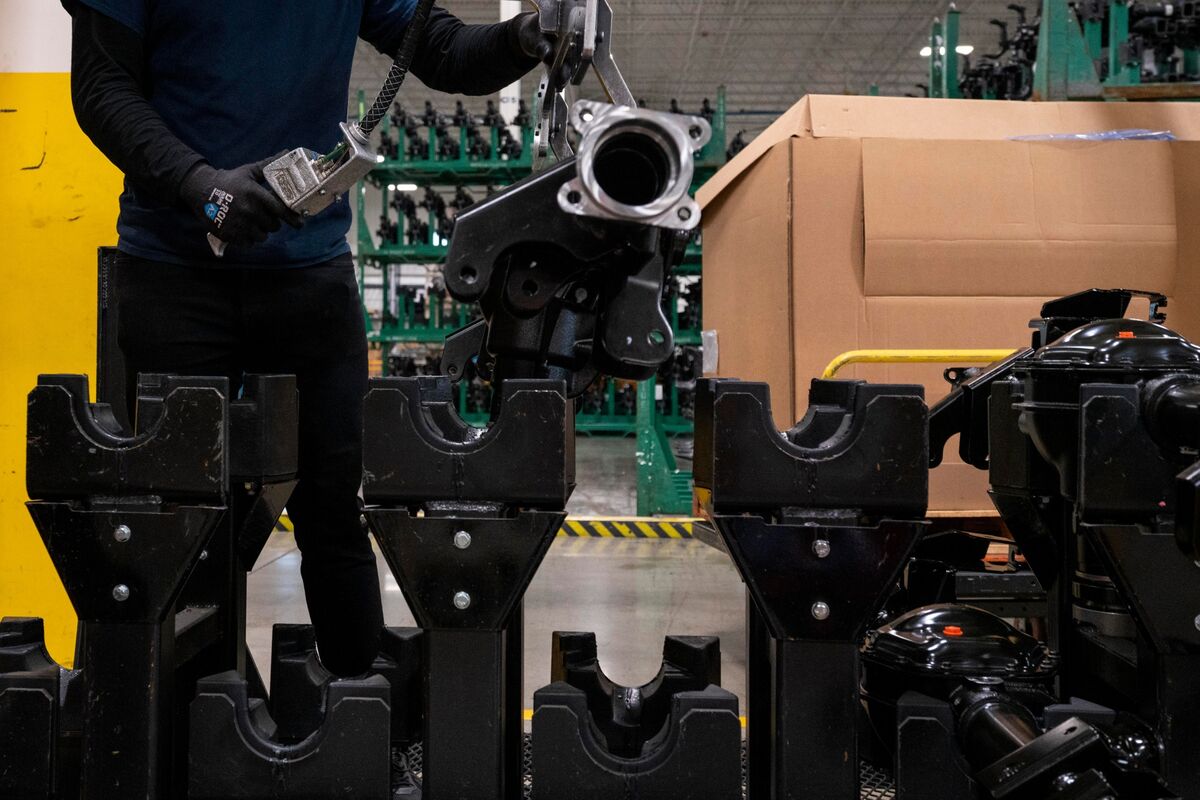 ⚫️ BLOOMBERG: Aumento dell'emissione di debito nel settore automobilistico nonostante le incertezze globali