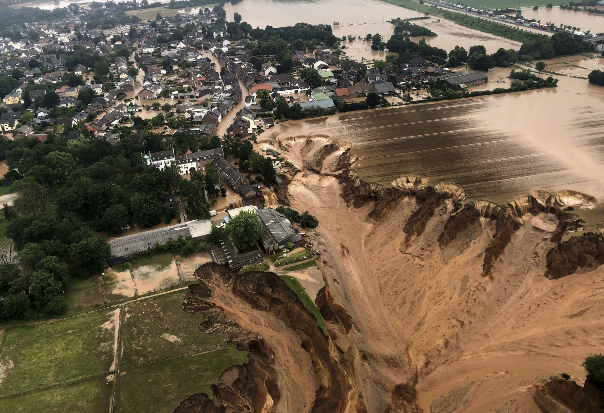 Photos Germany’s Record Flooding Show Devastation Bloomberg