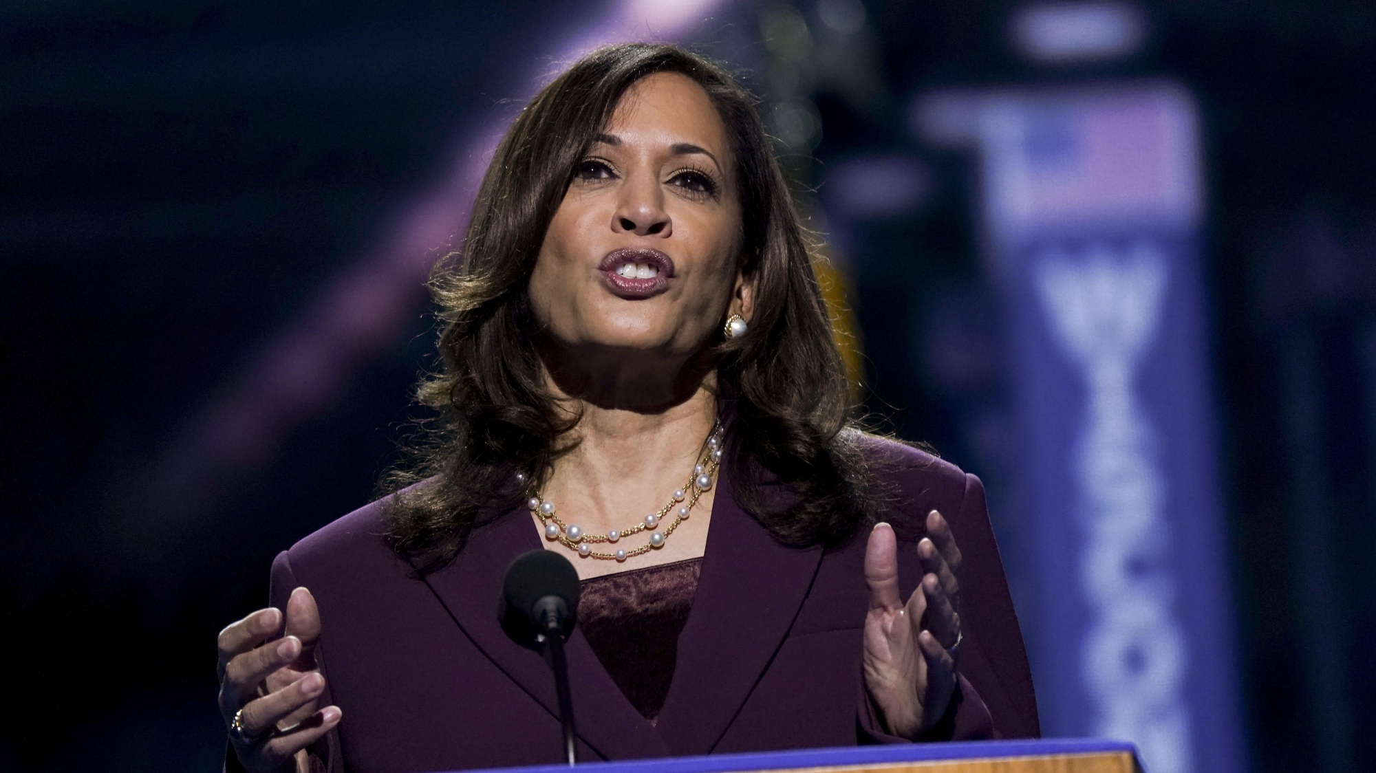 Watch Full Speech: Kamala Harris Makes History and Accepts VP ...