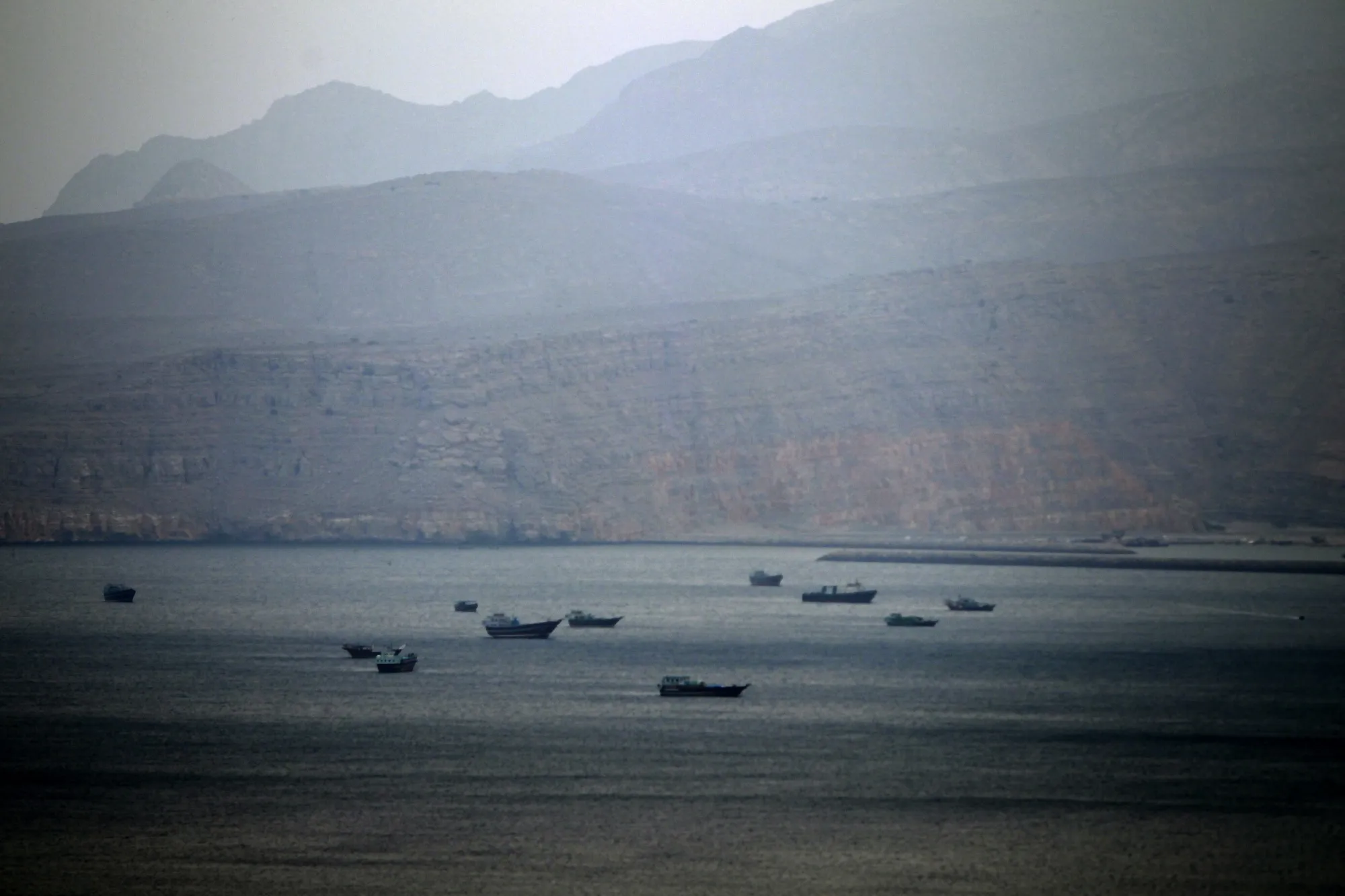 Dhows, fishing boats and cargo ships are