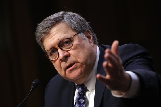 Mueller Leaves Obstruction Question to Barr, Who Clears Trump