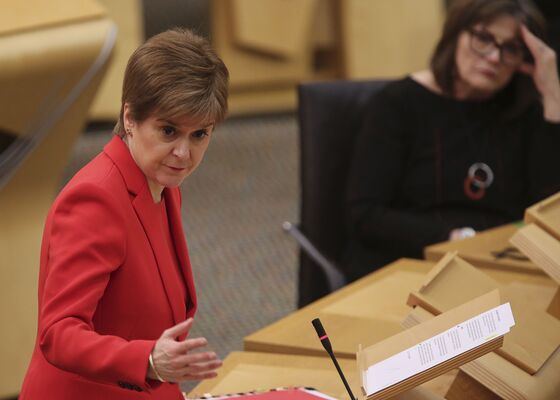 Scottish Leader Sturgeon Apologizes for Breaking Covid Rules